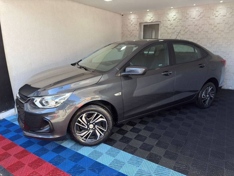 Chevrolet ONIX SEDAN Plus LT 1.0 12V Flex 4p Mec.