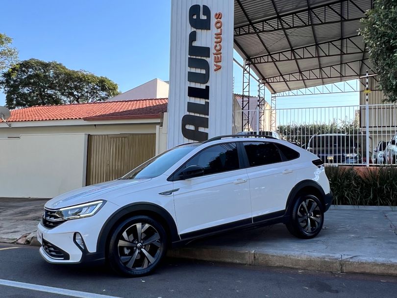 VolksWagen Nivus Highline 1.0 200 TSI Flex Aut.