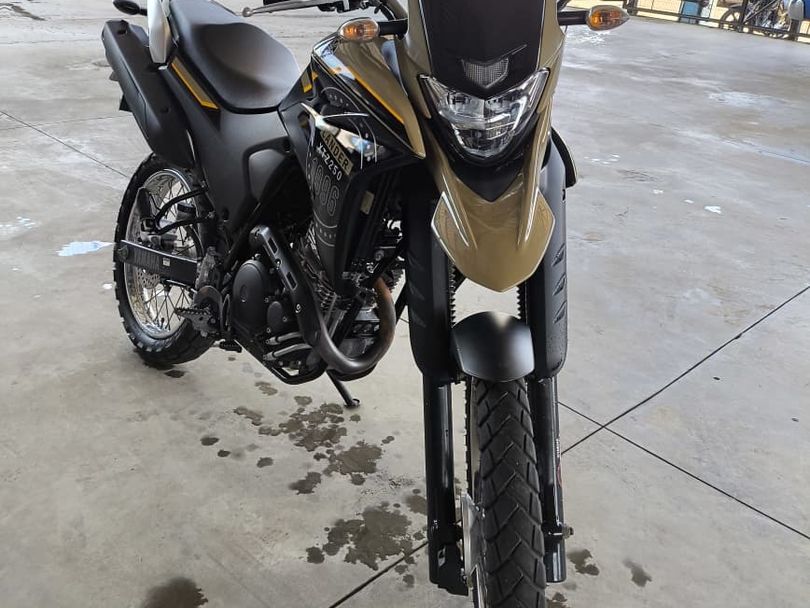 YAMAHA XTZ 250 LANDER 249cc/LANDER BLUEFLEX/ABS