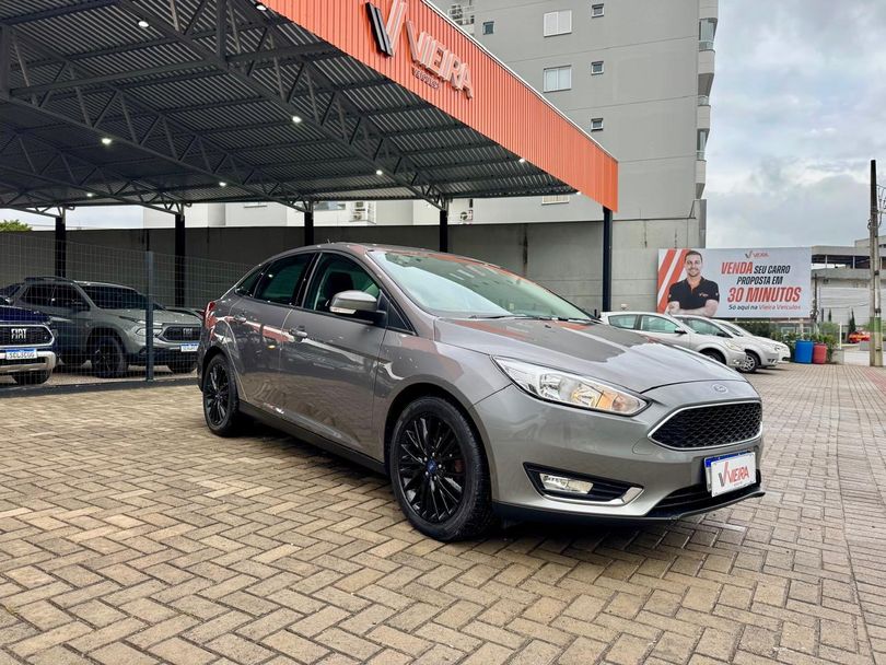 Ford Focus 2.0 16V/SE/SE Plus Flex 5p Aut.