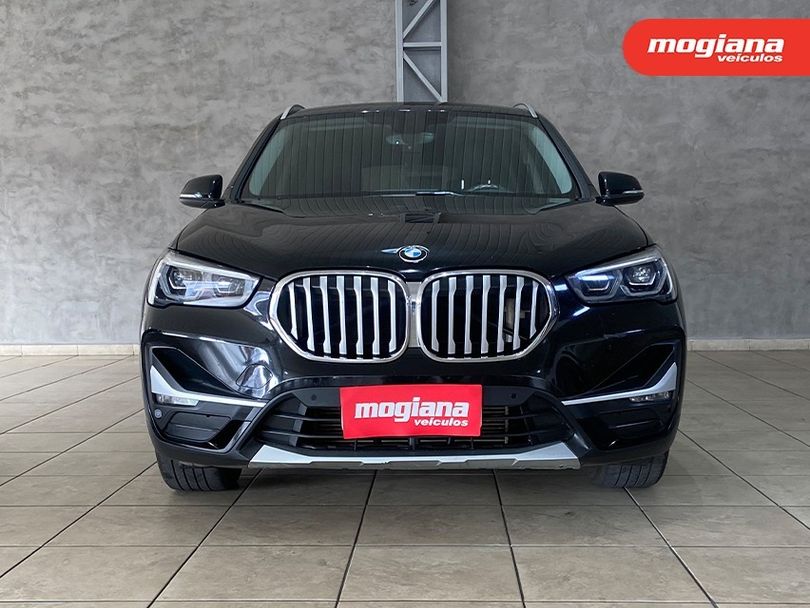 BMW X1 SDRIVE 20i X-Line 2.0 TB Active Flex
