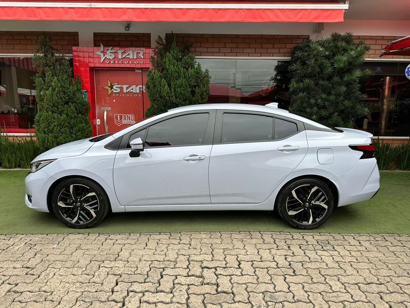 Nissan VERSA Exclusive 1.6 16V Flex Aut.