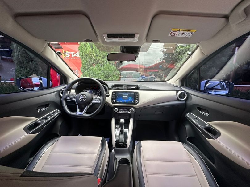 Nissan VERSA Exclusive 1.6 16V Flex Aut.