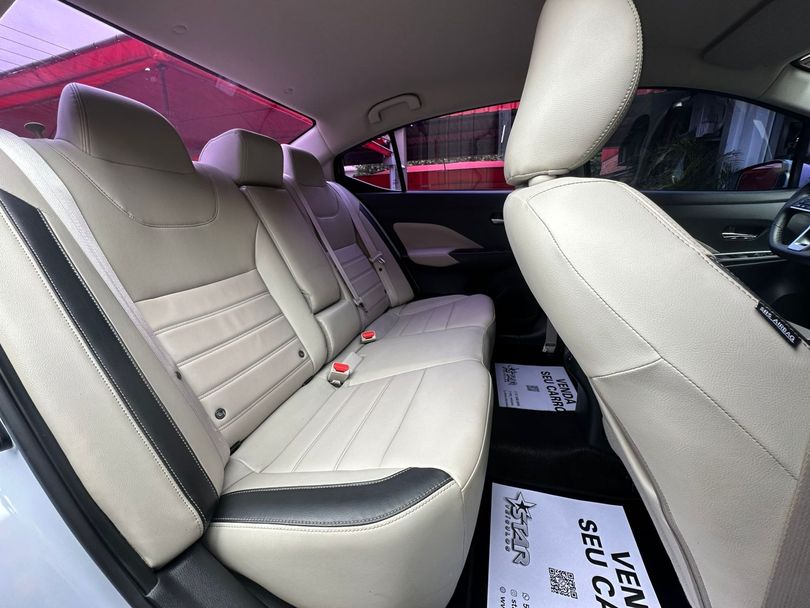 Nissan VERSA Exclusive 1.6 16V Flex Aut.