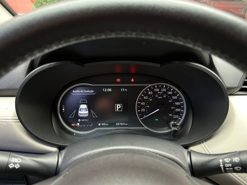 Nissan VERSA Exclusive 1.6 16V Flex Aut.