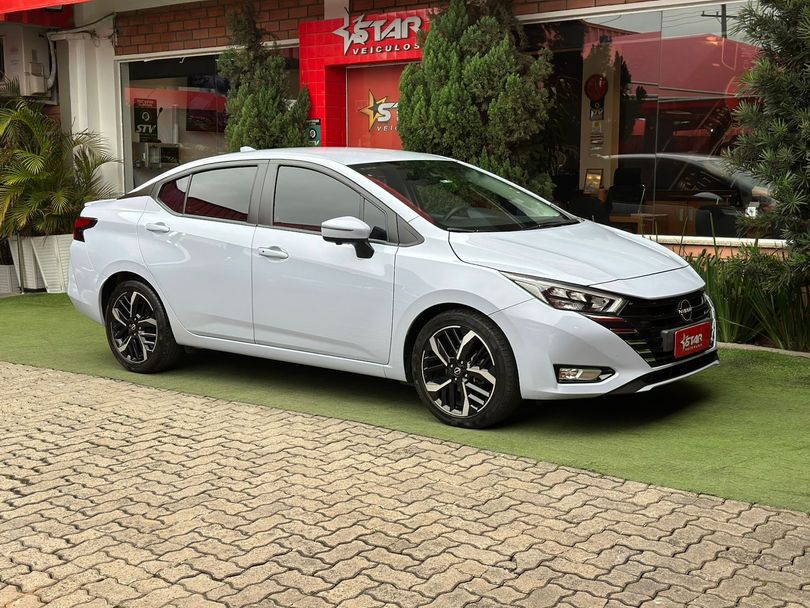 Nissan VERSA Exclusive 1.6 16V Flex Aut.