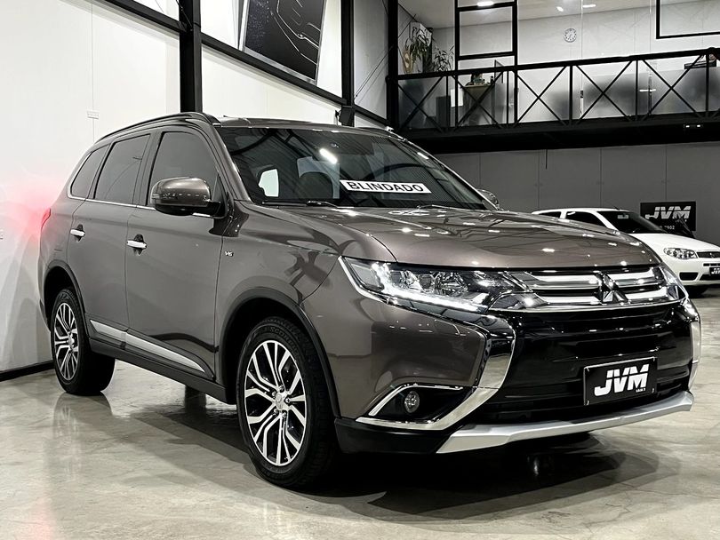Mitsubishi OUTLANDER 3.0/ GT 3.0 V6 Aut.