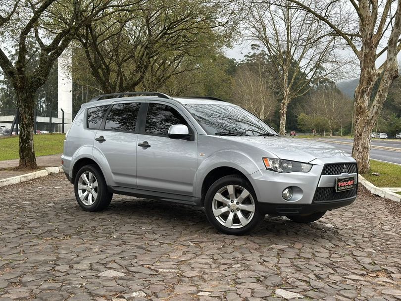 Mitsubishi OUTLANDER 2.0 16V 160cv Aut.