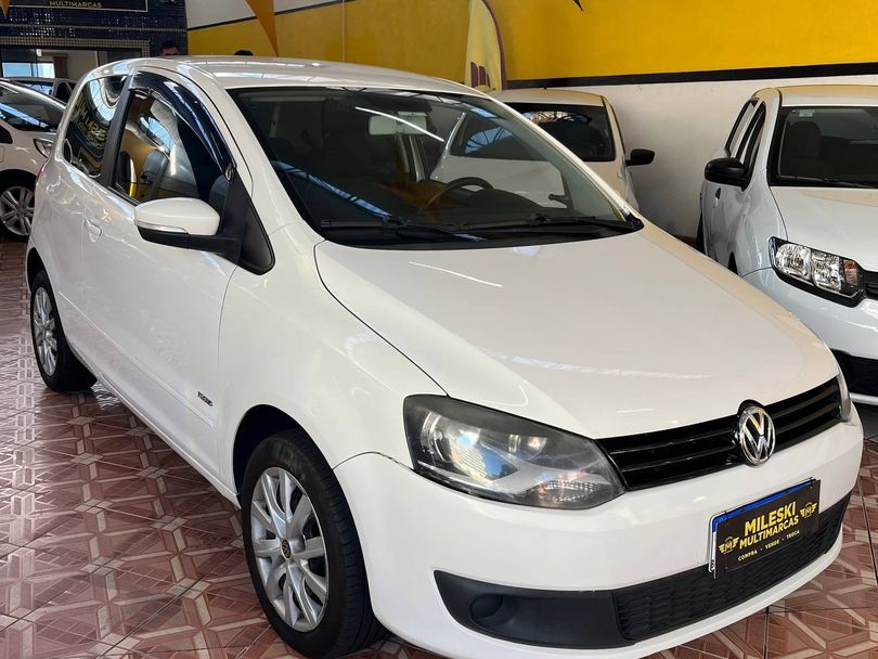 VolksWagen Fox 1.0 Mi Total Flex 8V 3p