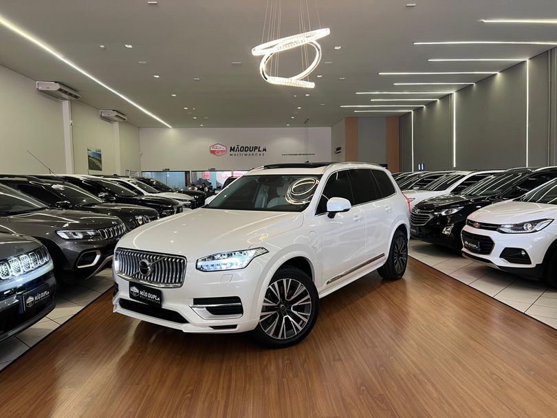 Volvo XC 90 T-8 MOMENTUM 2.0 (Híbrido)