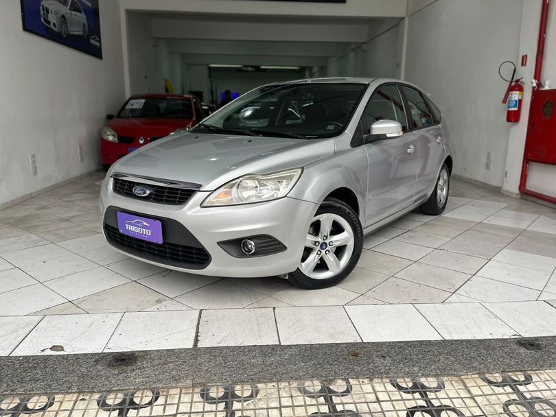 Ford Focus 2.0 16V/SE/SE Plus Flex 5p Aut.