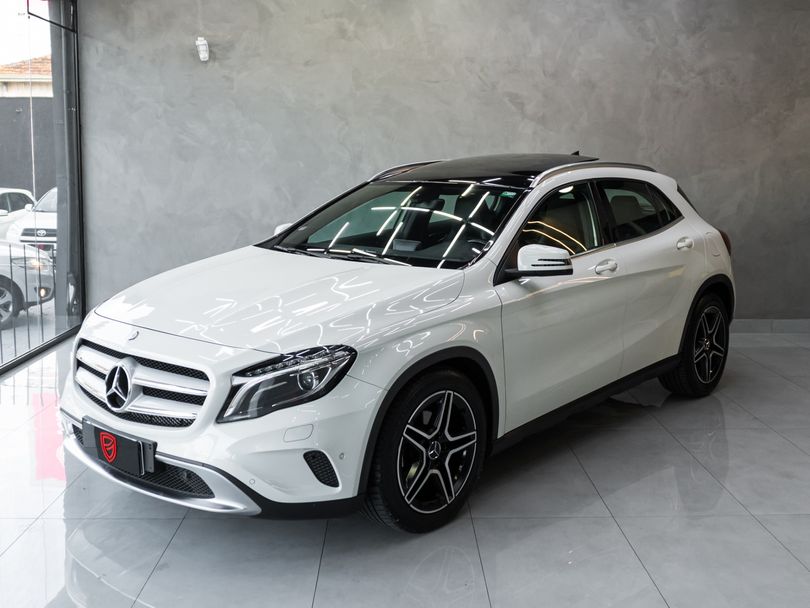 Mercedes GLA 200 Vision 1.6/1.6 TB 16V Flex Aut.