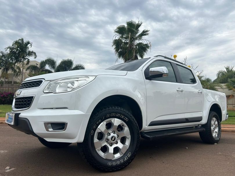 Chevrolet S10 Pick-Up LTZ 2.5 Flex 4x2 CD