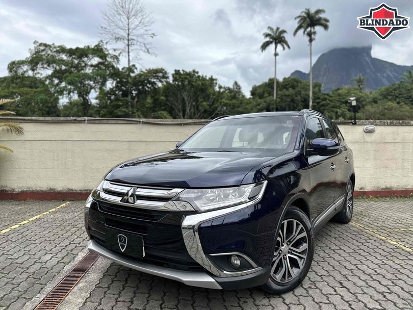 MITSUBISHI 2.2 4X4 16V DIESEL 4P AUTOMÁTICO