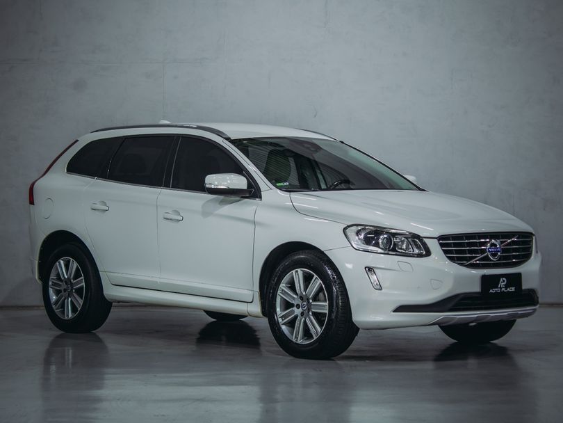 Volvo XC 60 T-5 KINETIC 2.0 245cv FWD 5p