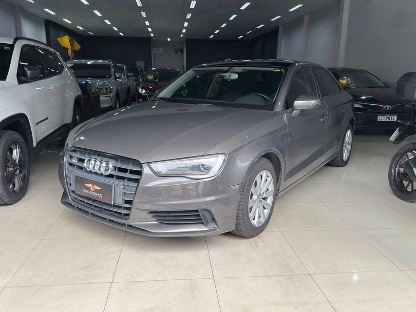 Audi A3 Sedan 1.4/ Attra. 16V TB FSI S-tronic
