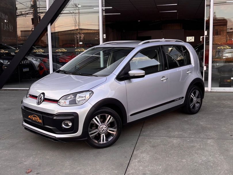 VolksWagen up! cross 1.0 TSI Total Flex 12V 5p