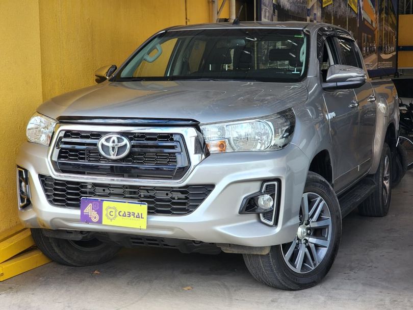 Toyota Hilux CD SRV 4x4 2.8 TDI Diesel Aut.