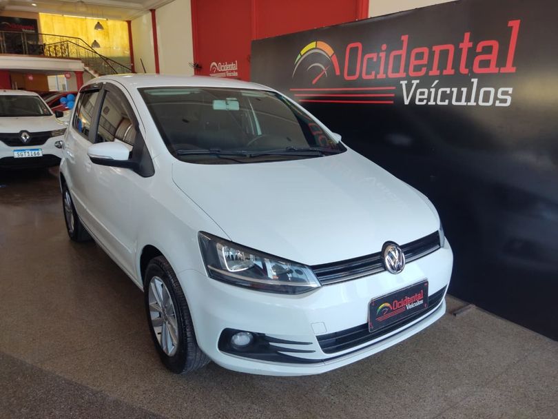 VolksWagen Fox Connect 1.6 Flex 8V 5p