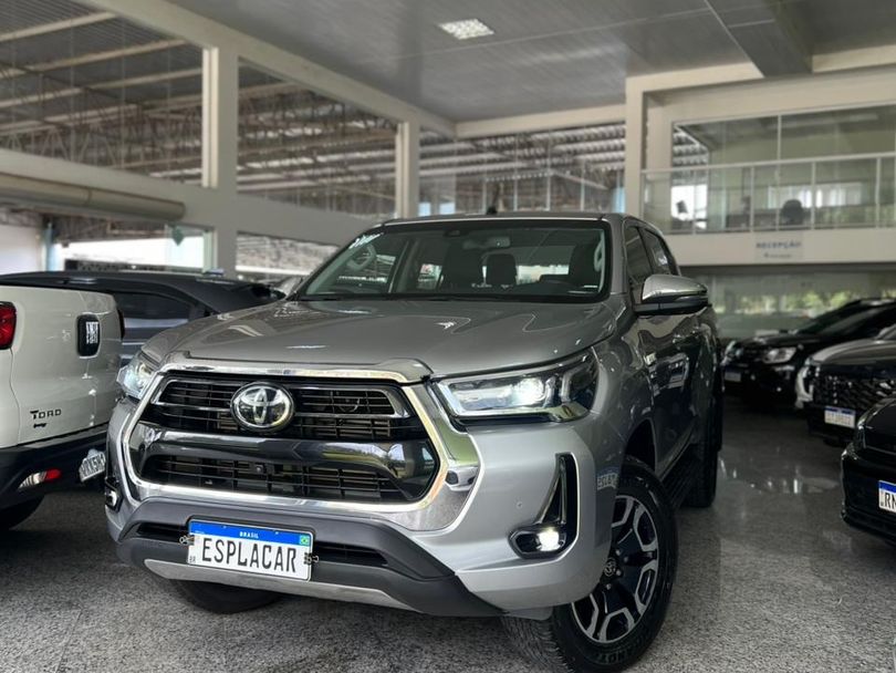 Toyota Hilux CD SRX 4x4 2.8 TDI 16V Diesel Aut.