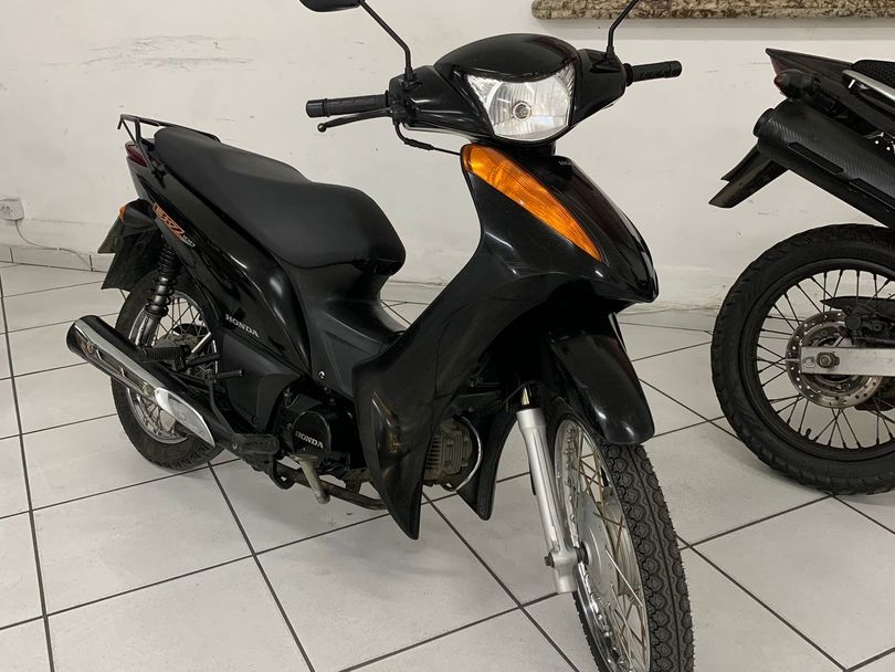 Honda ES