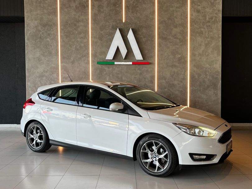 Ford Focus 2.0 16V/SE/SE Plus Flex 5p Aut.