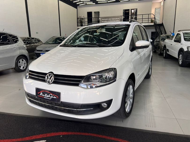 VolksWagen SPACEFOX 1.6/ 1.6 Trend Total Flex 8V 5p