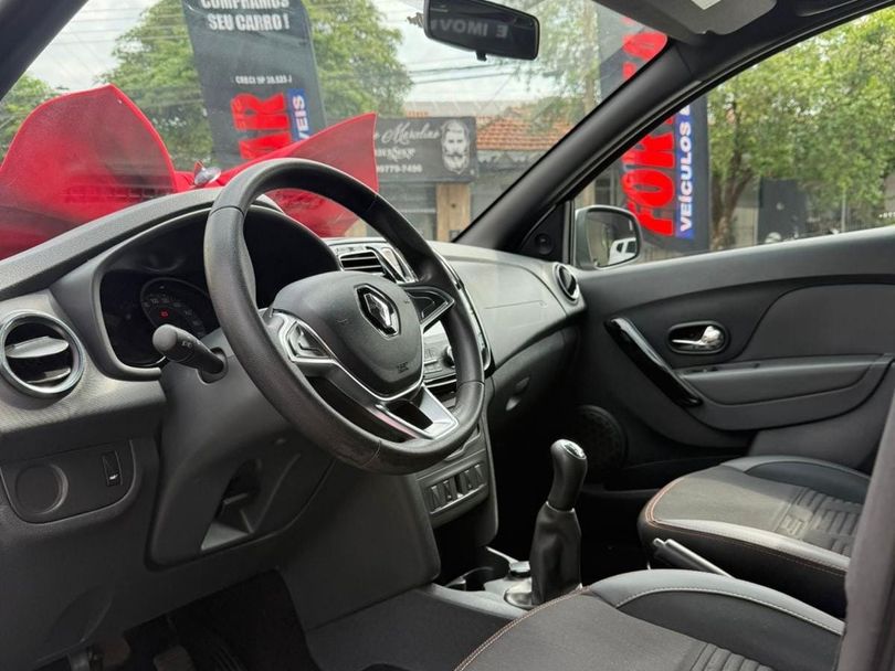 Renault SANDERO STEPWAY Flex 1.6 16V 5p