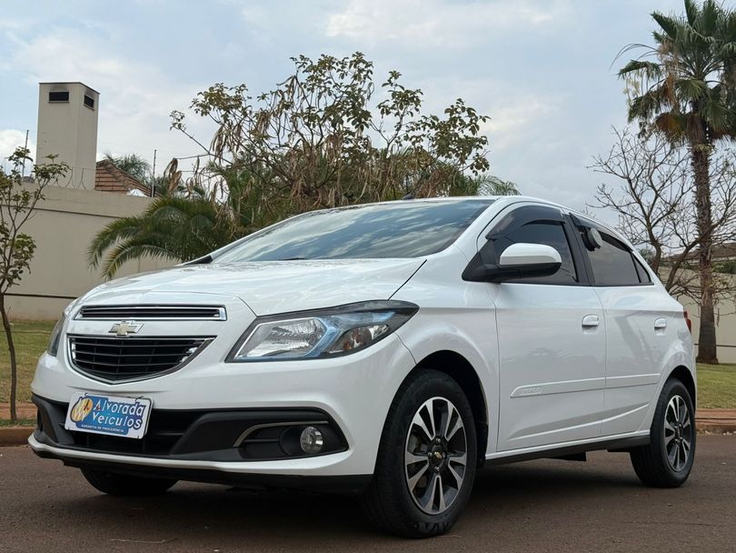 Chevrolet ONIX HATCH LTZ 1.4 8V FlexPower 5p Aut.