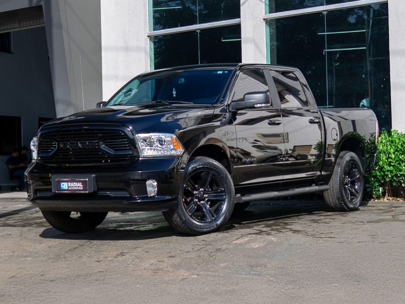 RAM CLASSIC LARAMIE 5.7 CD V8 4X4 Aut.