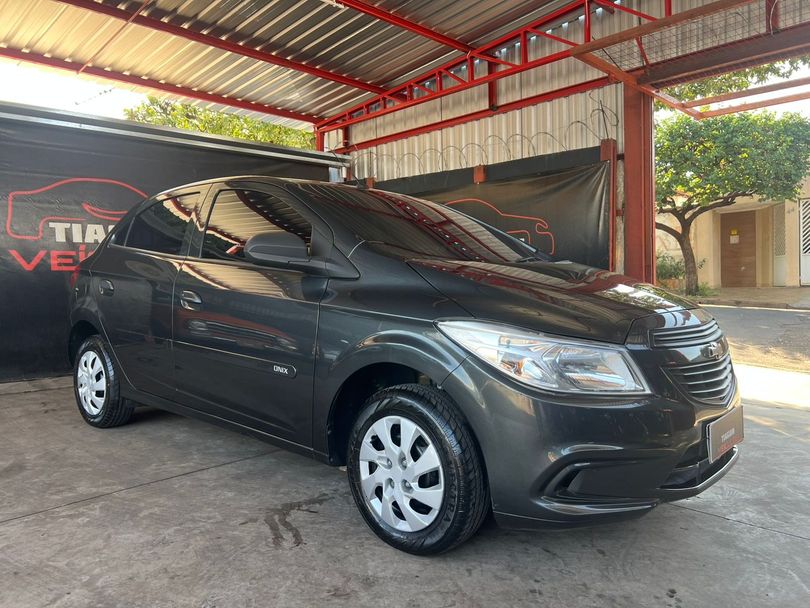 Chevrolet ONIX HATCH LS 1.0 8V FlexPower 5p Mec.