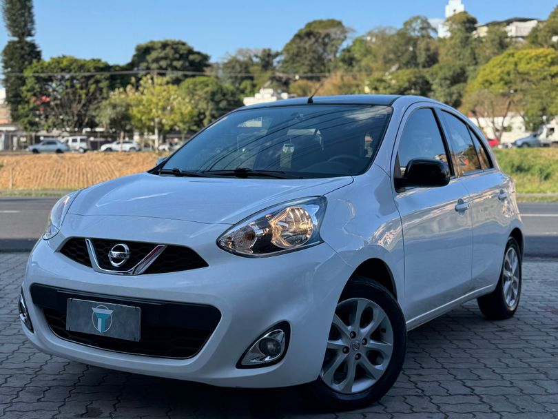 Nissan MARCH SV 1.6 16V FlexStart 5p Mec.