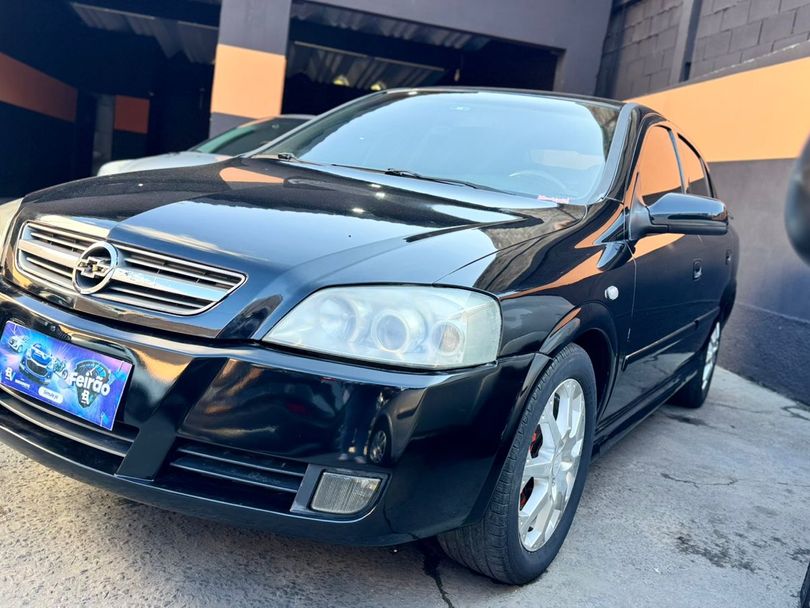 Chevrolet Astra Sed. Advant. 2.0 8V MPFI FlexP. 4p