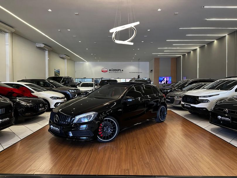 Mercedes Classe A45 AMG 4MATIC 2.0 Turbo Aut.