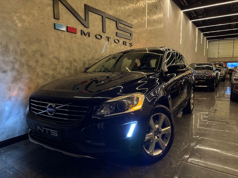 Volvo XC 60 T-6  R-DESIGN 2.0 306cv FWD 5p
