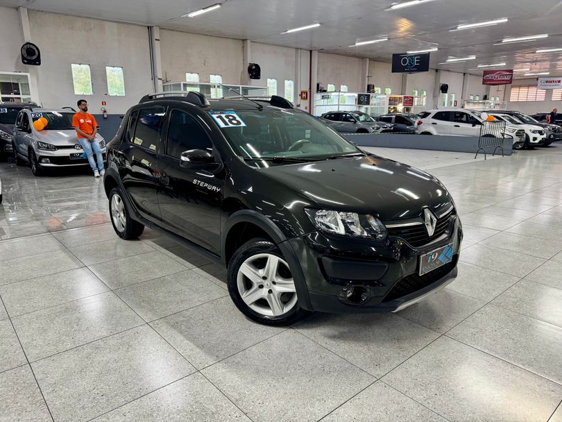 Renault SANDERO STEPWAY Dynamiq. Flex 1.6 16V 5p