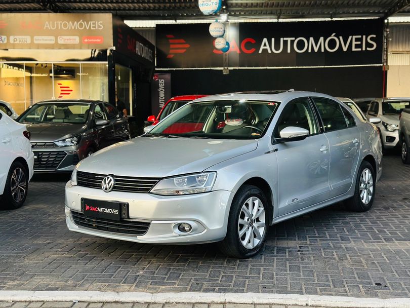 VolksWagen JETTA Comfortline 2.0 T.Flex 8V 4p Tipt.