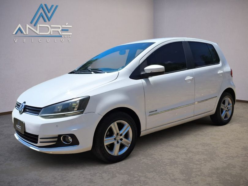 VolksWagen Fox Highline1.6 Flex 16V 5p
