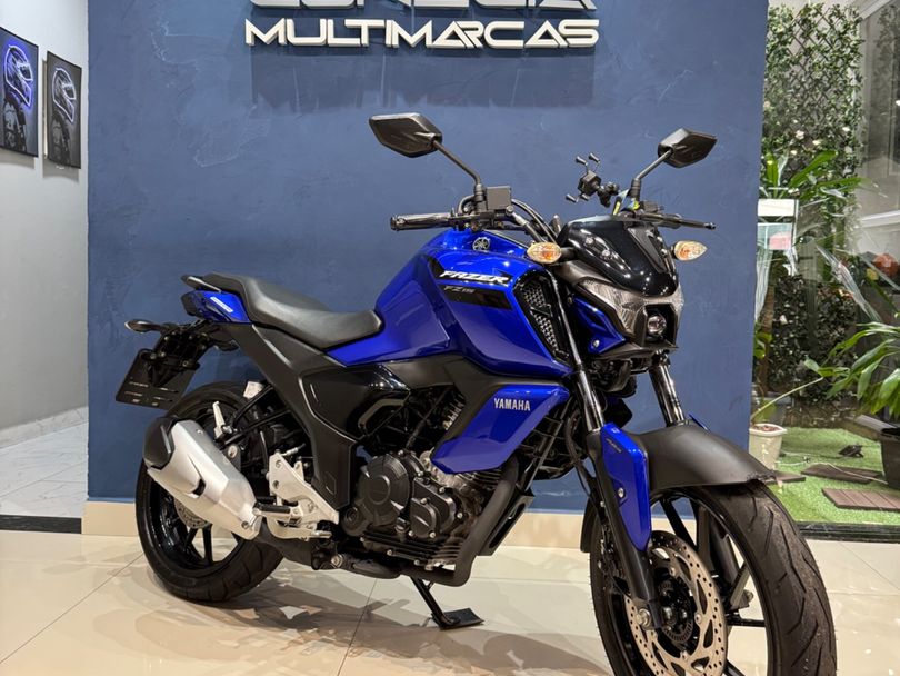 YAMAHA FZ15 FAZER