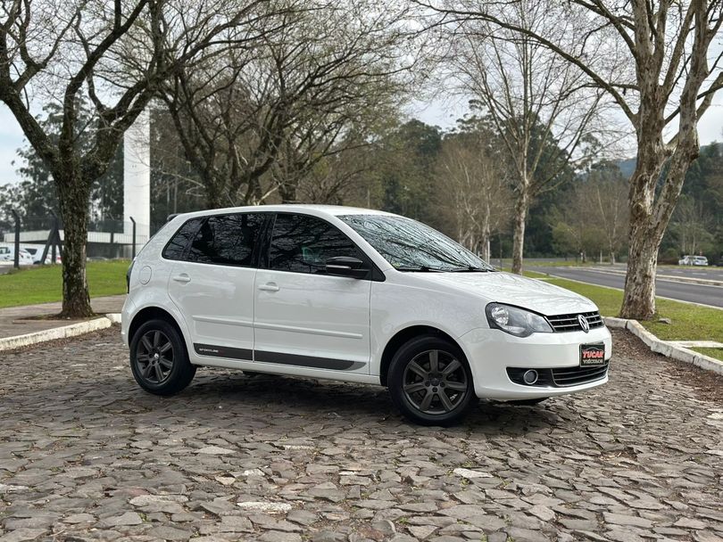 VolksWagen Polo SPORTLINE 1.6 Mi Total Flex 8V 5p