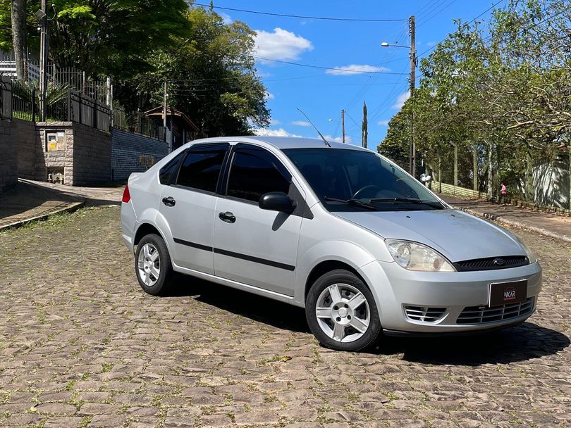 Ford Fiesta Sed. 1.6 8V Flex 4p