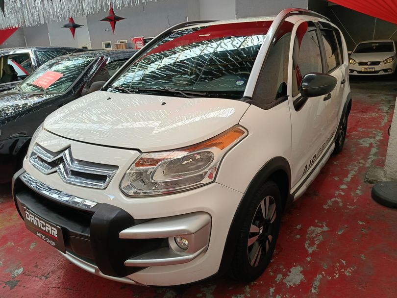 Citroën C3 Picasso GLX 1.5 Flex 8V 5p Mec.