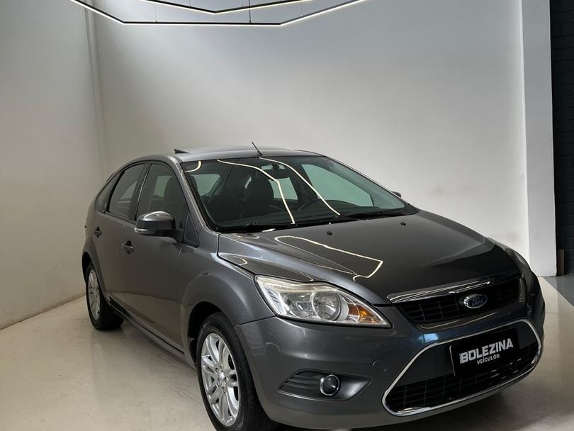 Ford Focus Ghia/ XR 2.0 /Ghia 2.0 16V Flex 5p