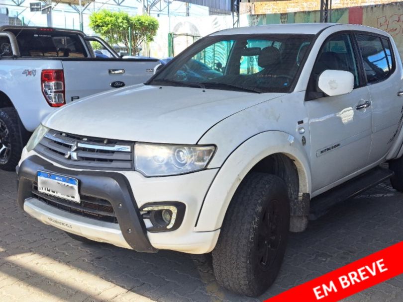 Mitsubishi L200 Triton HPE 3.2 CD TB Int.Diesel Mec