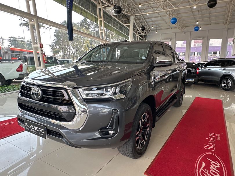 Toyota Hilux CD SRX 4x4 2.8 TDI 16V Diesel Aut.