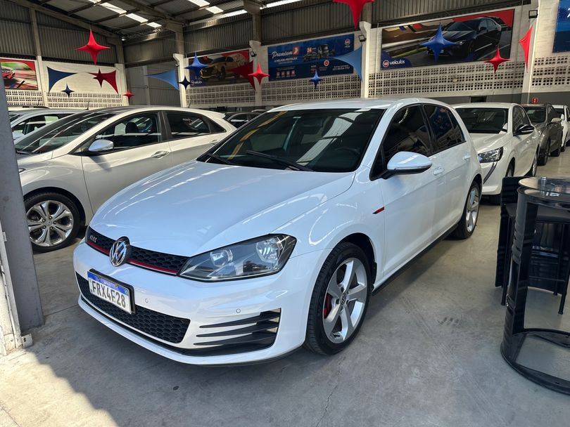 VolksWagen Golf GTi 2.0 TSI 220cv Aut.