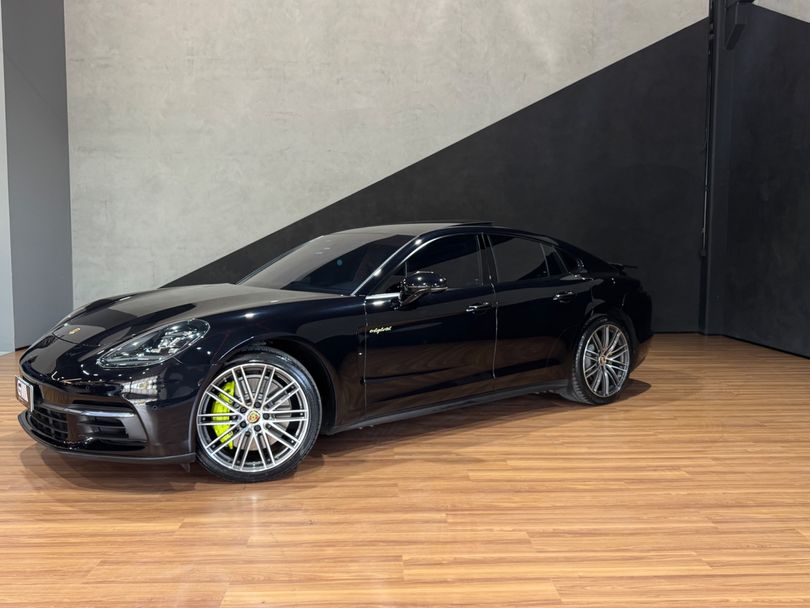 Porsche Panamera 4 2.9 (Híbrido)