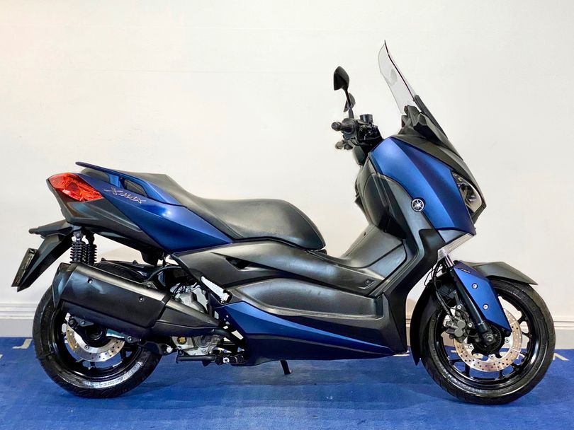YAMAHA XMAX 250 ABS