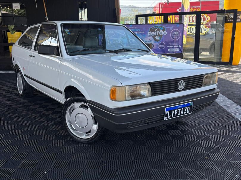 VolksWagen Gol 1000 (modelo antigo)