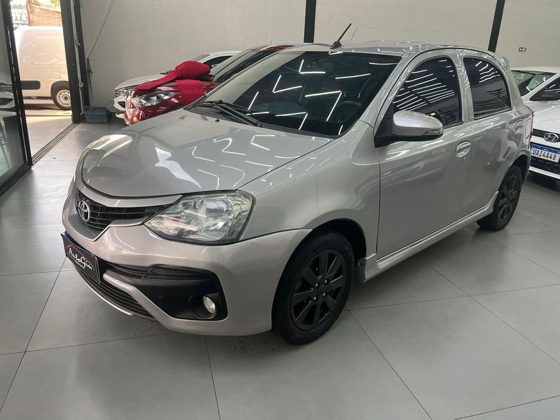 Toyota ETIOS XLS 1.5 Flex 5p Aut.
